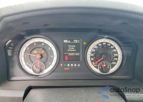 2014 Ram 1500 St z USA, uszkodzony, nr VIN 3C6JR6AT5EG244971